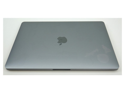 <strong class="dgw_product_title">Apple MacBook Pro 14,2 Space Grey 13.3” </strong><br /> Reacondicionado | Core i7 3.5GHz | 16 GB RAM | 250 GB SSD M2 2560×1600