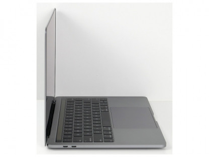 <strong class="dgw_product_title">Apple MacBook Pro 15,2 Space Grey 13.3” </strong><br /> Recondicionado | Core i7 2.7GHz | 16 GB RAM | 512 GB SSD M2 2560×1600